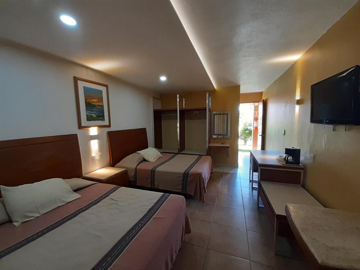 Hotel Maria Teresa Playa Azul Buitenkant foto