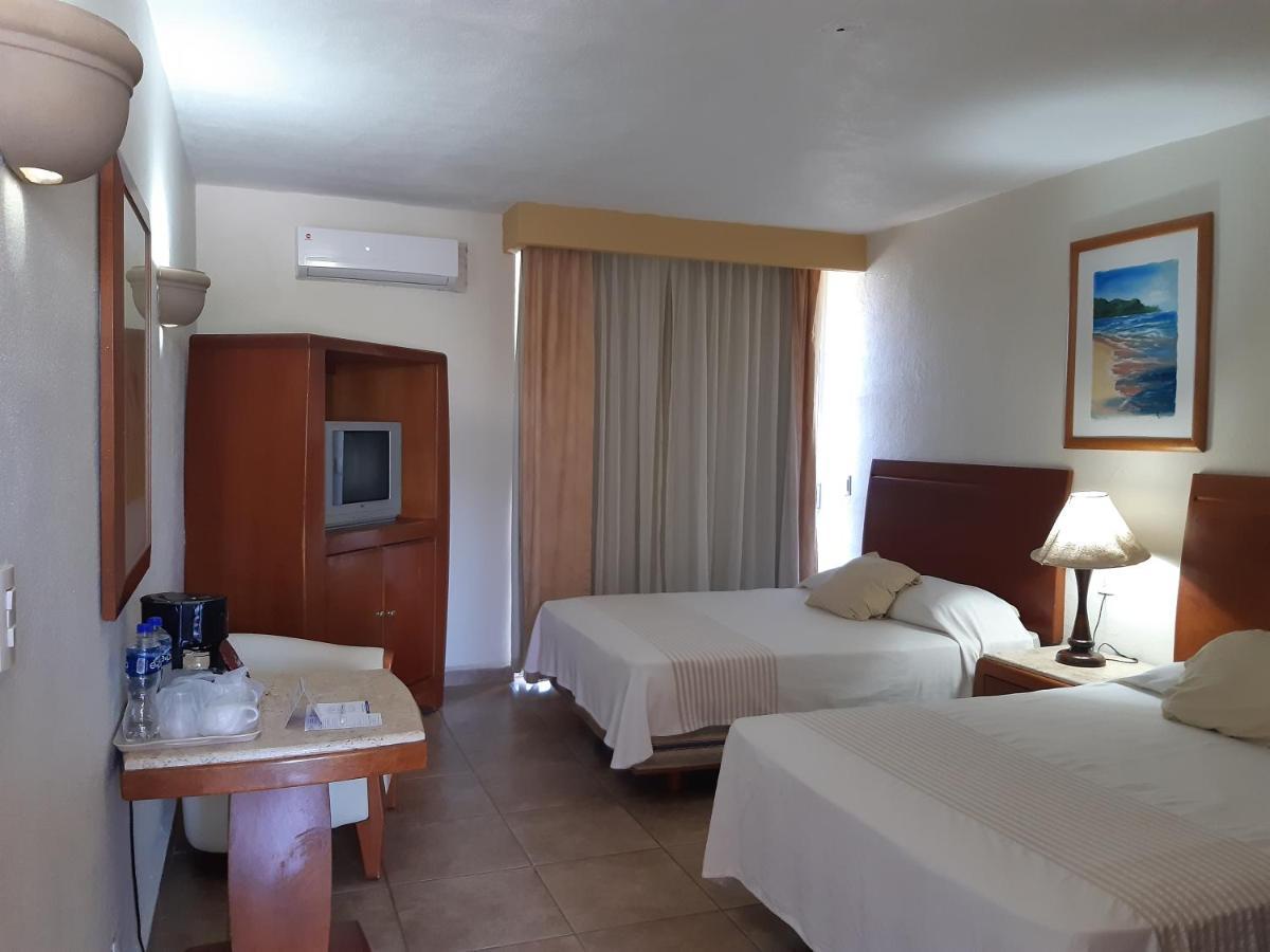 Hotel Maria Teresa Playa Azul Buitenkant foto